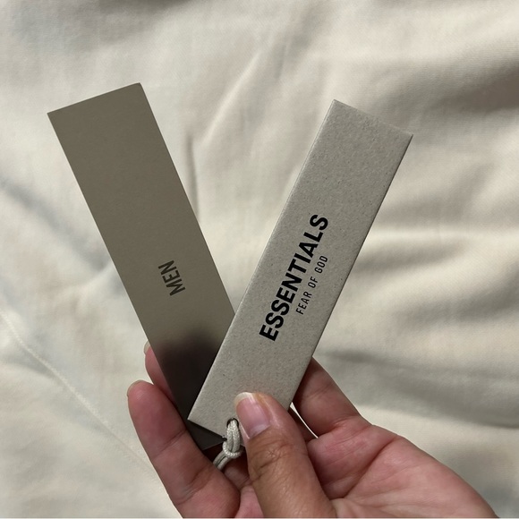 Essentials Raglan Hoodie - Picture 6 of 8